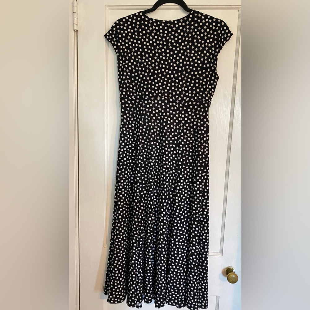 Jones Wear Dress Black & White Polka Dot Cap Sleeve Empire Waist V Neck Dress 8 - Picture 2 of 10